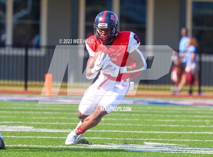 Thumbnail 1 in South Panola vs. Houston photogallery.