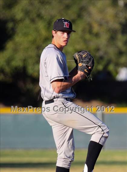 Thumbnail 2 in Harvard-Westlake @ Alemany photogallery.