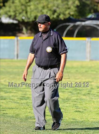 Thumbnail 3 in Harvard-Westlake @ Alemany photogallery.