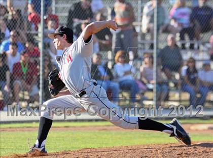 Thumbnail 1 in Harvard-Westlake @ Alemany photogallery.