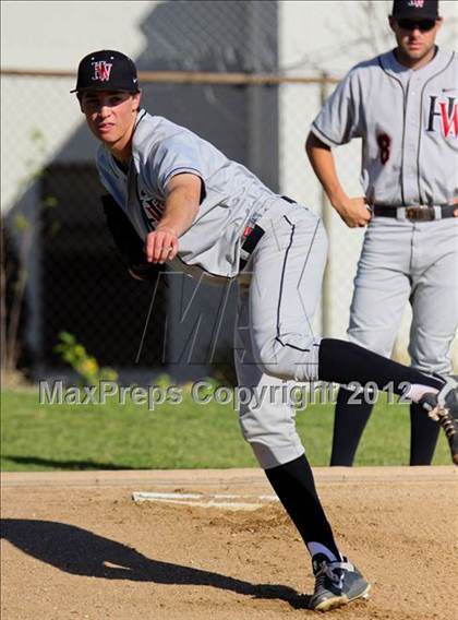 Thumbnail 3 in Harvard-Westlake @ Alemany photogallery.