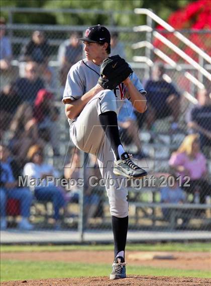 Thumbnail 2 in Harvard-Westlake @ Alemany photogallery.
