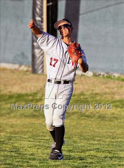 Thumbnail 3 in Harvard-Westlake @ Alemany photogallery.