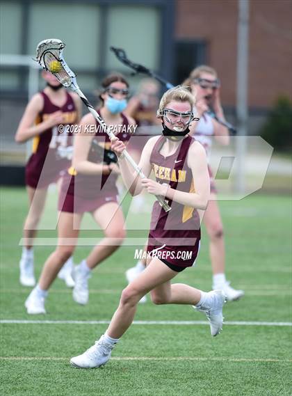 Thumbnail 3 in Sheehan @ North Haven photogallery.