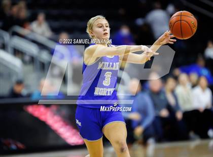 Thumbnail 3 in Omaha Central vs. Millard North photogallery.