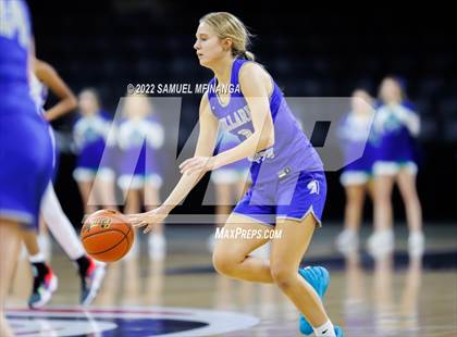 Thumbnail 3 in Omaha Central vs. Millard North photogallery.