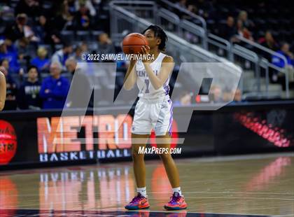 Thumbnail 1 in Omaha Central vs. Millard North photogallery.