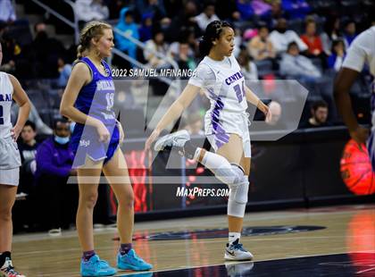 Thumbnail 3 in Omaha Central vs. Millard North photogallery.