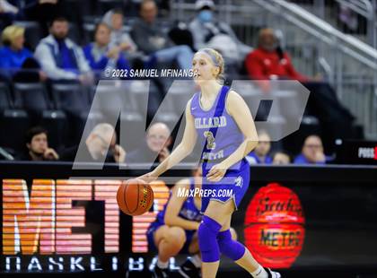 Thumbnail 3 in Omaha Central vs. Millard North photogallery.