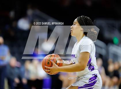 Thumbnail 1 in Omaha Central vs. Millard North photogallery.