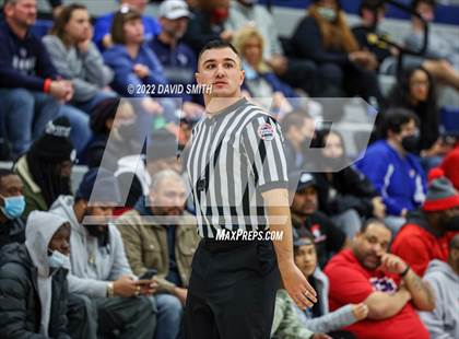 Thumbnail 1 in Blue Valley North vs Lee's Summit West - 810 Varsity Showcase photogallery.