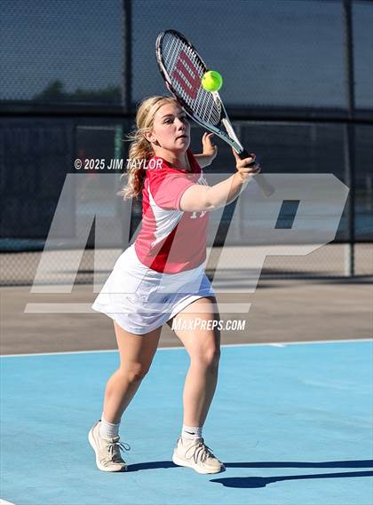Thumbnail 1 in UIL 2A District Tennis photogallery.