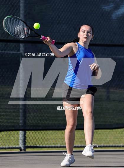 Thumbnail 3 in UIL 2A District Tennis photogallery.