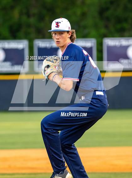Thumbnail 1 in Lee County vs Terry Sanford (NCHSAA 3A Second Round) photogallery.
