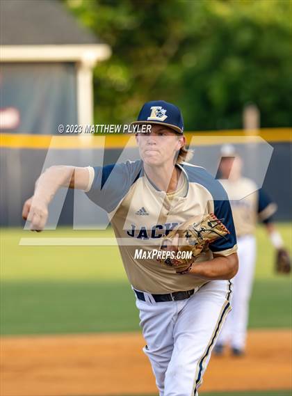 Thumbnail 2 in Lee County vs Terry Sanford (NCHSAA 3A Second Round) photogallery.