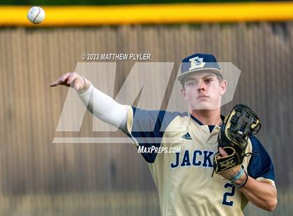 Thumbnail 1 in Lee County vs Terry Sanford (NCHSAA 3A Second Round) photogallery.