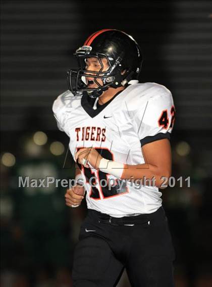 Thumbnail 1 in Blair vs. South Pasadena photogallery.
