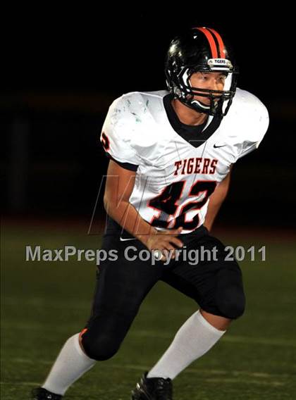 Thumbnail 1 in Blair vs. South Pasadena photogallery.