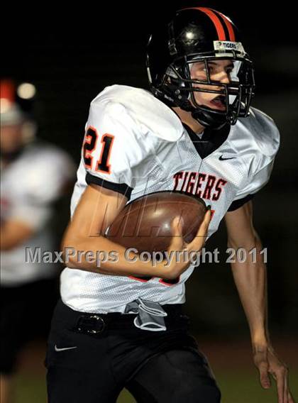 Thumbnail 3 in Blair vs. South Pasadena photogallery.