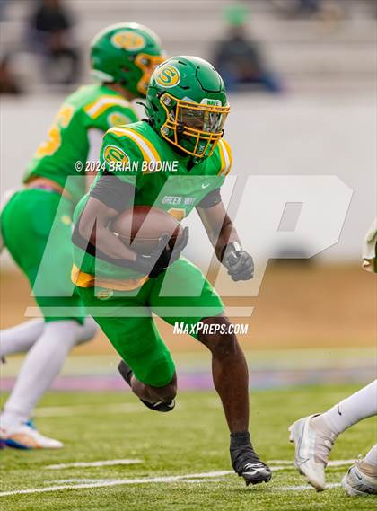 Thumbnail 3 in Dutch Fork vs Summerville (SCHSL 5A Div. 1 Final) photogallery.
