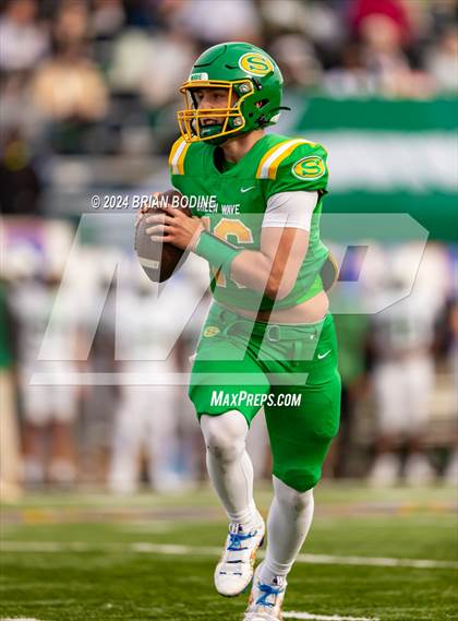 Thumbnail 2 in Dutch Fork vs Summerville (SCHSL 5A Div. 1 Final) photogallery.
