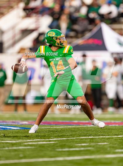 Thumbnail 2 in Dutch Fork vs Summerville (SCHSL 5A Div. 1 Final) photogallery.