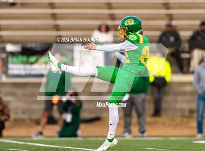 Thumbnail 1 in Dutch Fork vs Summerville (SCHSL 5A Div. 1 Final) photogallery.