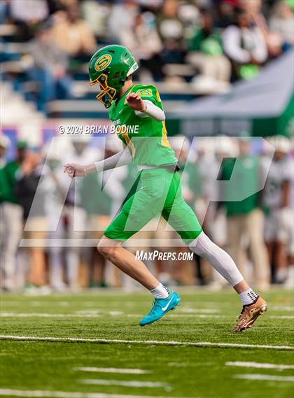 Thumbnail 3 in Dutch Fork vs Summerville (SCHSL 5A Div. 1 Final) photogallery.