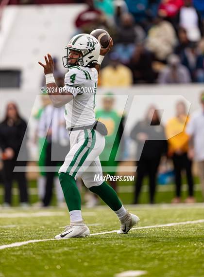 Thumbnail 1 in Dutch Fork vs Summerville (SCHSL 5A Div. 1 Final) photogallery.