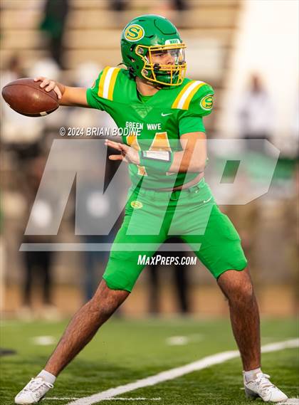 Thumbnail 1 in Dutch Fork vs Summerville (SCHSL 5A Div. 1 Final) photogallery.