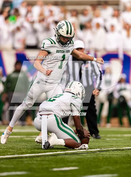 Thumbnail 3 in Dutch Fork vs Summerville (SCHSL 5A Div. 1 Final) photogallery.