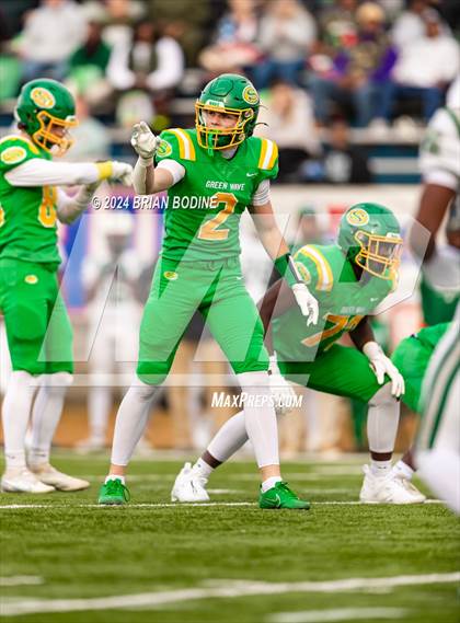 Thumbnail 2 in Dutch Fork vs Summerville (SCHSL 5A Div. 1 Final) photogallery.