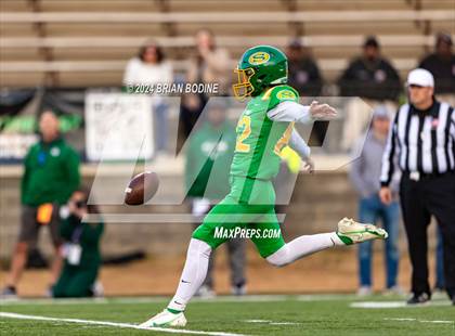 Thumbnail 1 in Dutch Fork vs Summerville (SCHSL 5A Div. 1 Final) photogallery.
