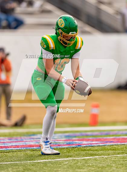 Thumbnail 2 in Dutch Fork vs Summerville (SCHSL 5A Div. 1 Final) photogallery.