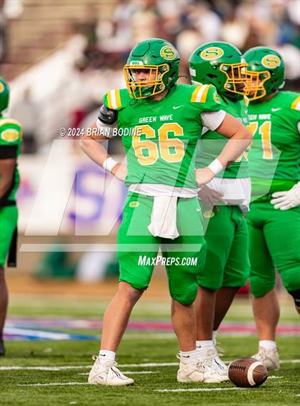 Thumbnail 1 in Dutch Fork vs Summerville (SCHSL 5A Div. 1 Final) photogallery.