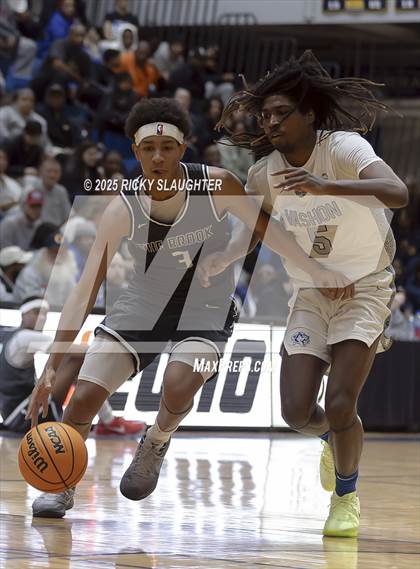 Thumbnail 3 in Bolingbrook vs. Vashon (Bank Of O'Fallon Shootout) photogallery.