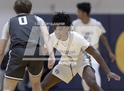 Thumbnail 2 in Bolingbrook vs. Vashon (Bank Of O'Fallon Shootout) photogallery.