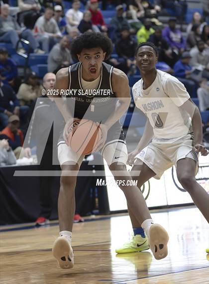 Thumbnail 2 in Bolingbrook vs. Vashon (Bank Of O'Fallon Shootout) photogallery.