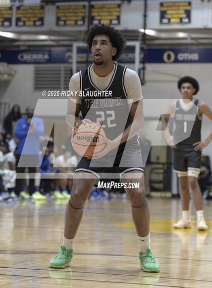 Thumbnail 1 in Bolingbrook vs. Vashon (Bank Of O'Fallon Shootout) photogallery.