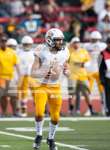 Thumbnail 1 in Palmer Ridge vs. Pueblo East (CHSAA 3A Championship) photogallery.