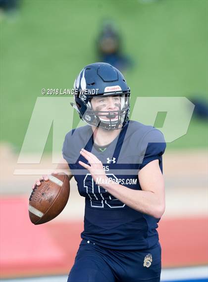 Thumbnail 2 in Palmer Ridge vs. Pueblo East (CHSAA 3A Championship) photogallery.