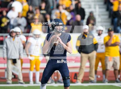 Thumbnail 2 in Palmer Ridge vs. Pueblo East (CHSAA 3A Championship) photogallery.