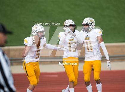 Thumbnail 3 in Palmer Ridge vs. Pueblo East (CHSAA 3A Championship) photogallery.