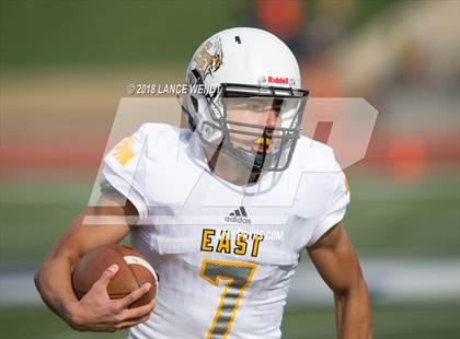 Thumbnail 2 in Palmer Ridge vs. Pueblo East (CHSAA 3A Championship) photogallery.