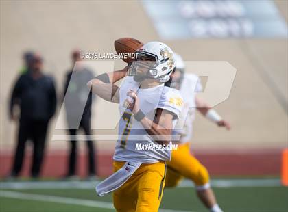 Thumbnail 3 in Palmer Ridge vs. Pueblo East (CHSAA 3A Championship) photogallery.