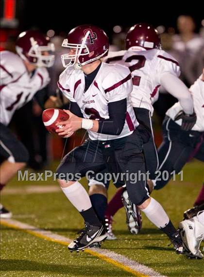 Thumbnail 2 in Binghamton vs. Orchard Park (NYSPHSAA Class AA Semifinal) photogallery.