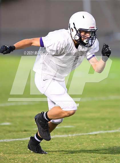 Thumbnail 3 in Northwest Christian vs. St. Mary's (Scrimmage) photogallery.