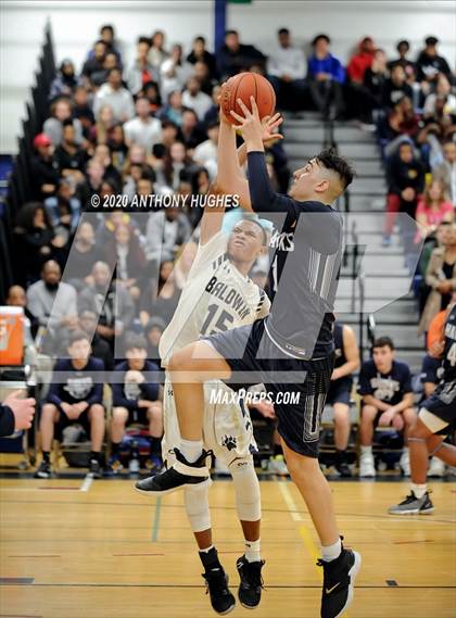 Thumbnail 2 in Baldwin vs. Plainview JFK (Section VIII Class AA Quarterfinal Playoff ) photogallery.
