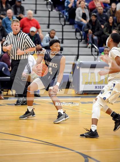 Thumbnail 2 in Baldwin vs. Plainview JFK (Section VIII Class AA Quarterfinal Playoff ) photogallery.