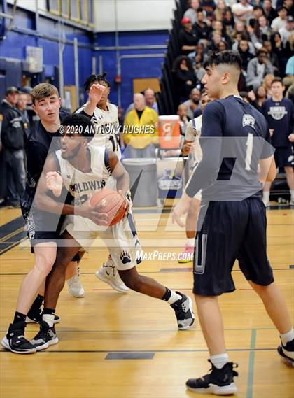 Thumbnail 2 in Baldwin vs. Plainview JFK (Section VIII Class AA Quarterfinal Playoff ) photogallery.